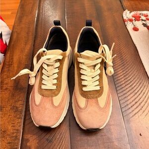 Tory Burch Women's Sneakers in Tan and Cream